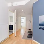 2 Bedroom, View, Light Rail, * Bergen
