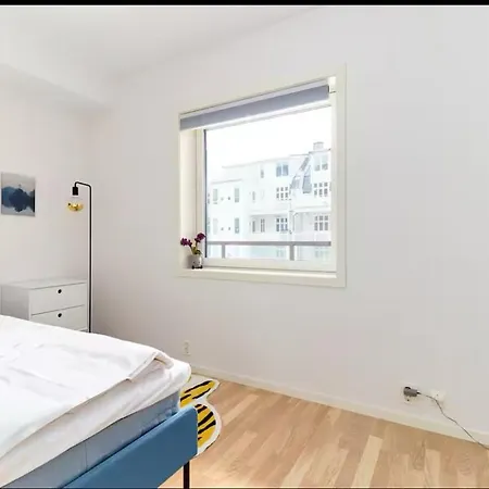 Leilighet 2 Bedroom, View, Light Rail, *