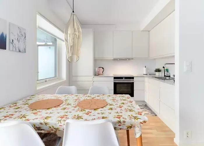 2 Bedroom, View, Light Rail, 公寓
