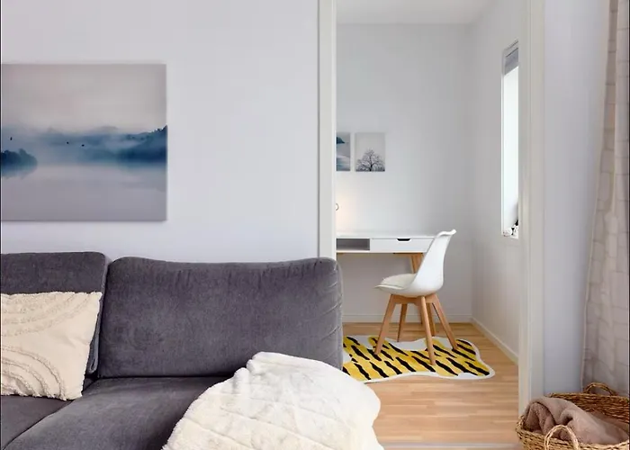 2 Bedroom, View, Light Rail, 公寓